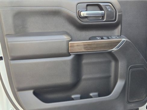 Used 2022 Chevrolet Silverado 1500 RST AWD/4WD image 20