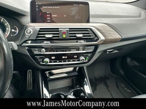 Used 2018 BMW X3 xDrive30i w/ M Sport Package AWD/4WD image 15
