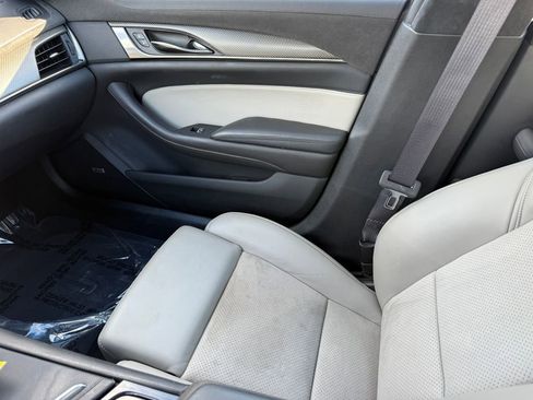 Used 2017 Cadillac CTS V w/ Luxury Package image 23