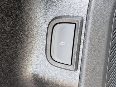 New 2026 GMC Terrain Denali AWD/4WD image 42
