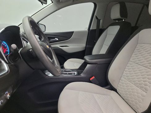 Used 2020 Chevrolet Equinox LT AWD/4WD image 17