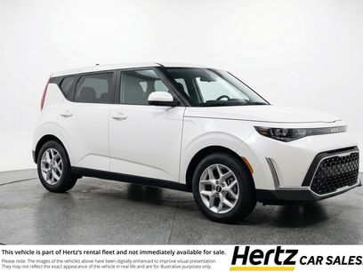 Used 2025 Kia Soul LX w/ LX Technology Package