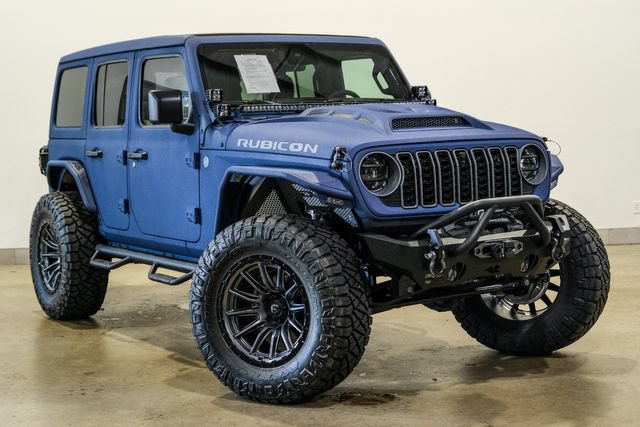 Used 2025 Jeep Wrangler Unlimited Rubicon w/ Safety Group AWD/4WD image 4