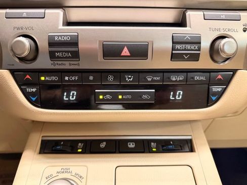 Used 2013 Lexus ES 350 w/ Luxury Pkg FWD image 27