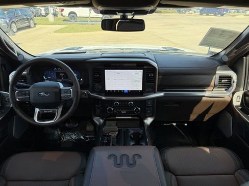 Used 2025 Ford F150 King Ranch w/ FX4 Off-Road Package image 24