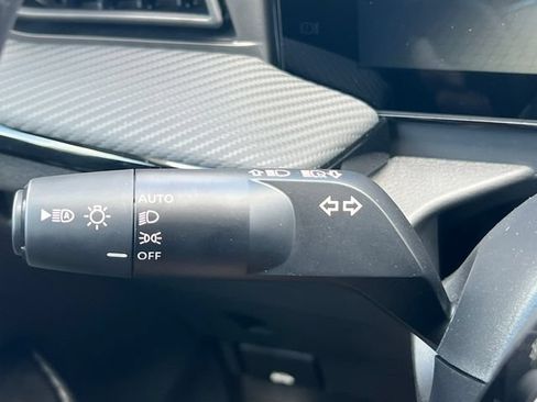 New 2026 Nissan Kicks SR w/ Cold Weather Package AWD/4WD image 15
