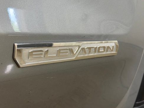 Certified 2023 GMC Sierra 1500 Elevation AWD/4WD image 9