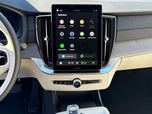 New 2026 Volvo XC90 B6 Ultra image 15