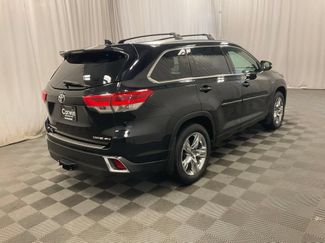 Used 2018 Toyota Highlander Limited AWD/4WD video 3