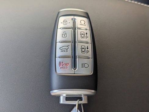 Certified 2024 Genesis Electrified GV70 Advanced image 40