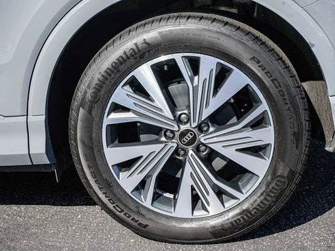 Used 2023 Audi Q4 e-tron Premium Plus w/ Premium Plus image 10