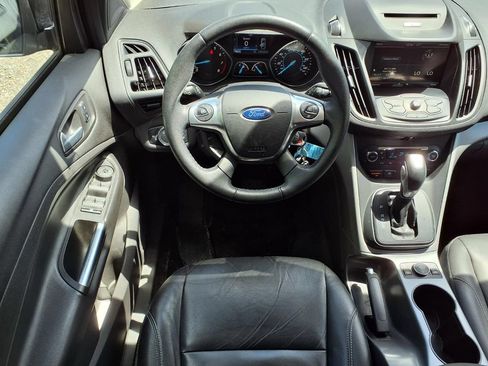 Used 2015 Ford Escape SE w/ Equipment Group 201A AWD/4WD image 12
