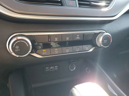 Used 2023 Nissan Altima 2.5 SR image 30