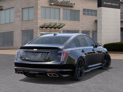 New 2026 Cadillac CT5 V image 4