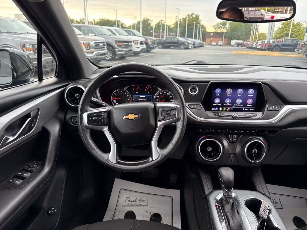 Used 2021 Chevrolet Blazer LT AWD/4WD image 18
