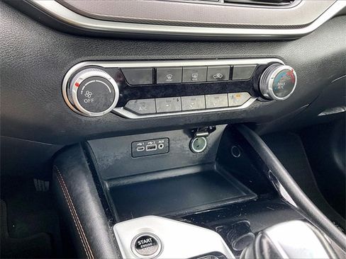 Used 2024 Nissan Altima 2.5 SR image 22