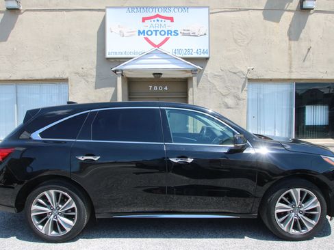 Used 2017 Acura MDX SH-AWD w/ Tech & Entertainment image 4