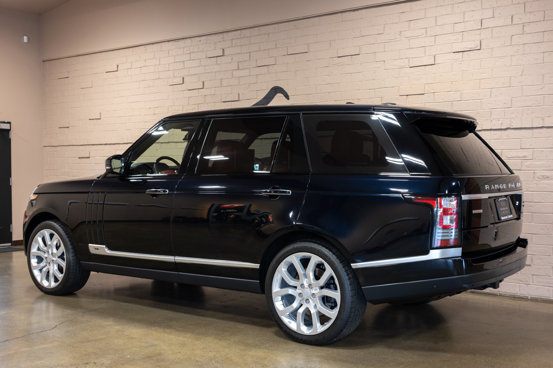 Used 2015 Land Rover Range Rover Long Wheelbase Autobiography AWD/4WD image 10
