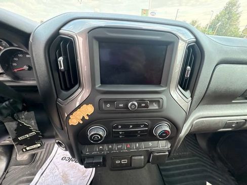 Used 2024 Chevrolet Silverado 1500 Custom Trail Boss AWD/4WD image 12