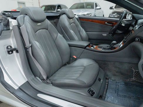 Used 2004 Mercedes-Benz SL 55 AMG image 26