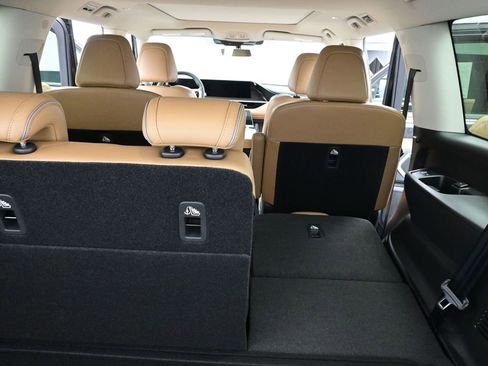 New 2026 INFINITI QX80 Luxe w/ Exterior Package image 12