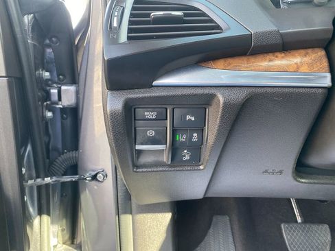Used 2019 Acura MDX w/Technology Pkg image 14