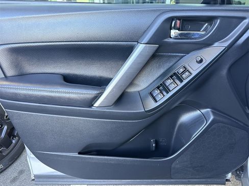 Used 2018 Subaru Forester 2.0XT Premium image 20