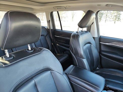 Used 2022 Jeep Grand Cherokee Limited 4xe image 13