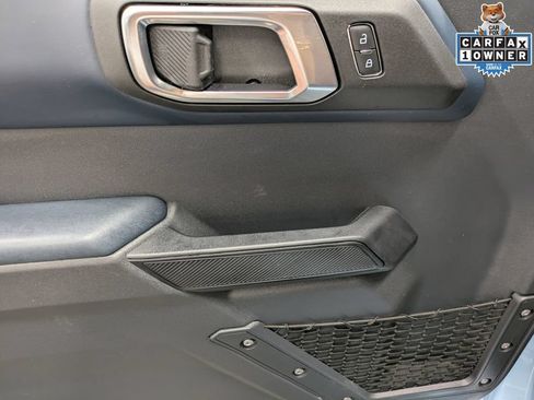 Used 2025 Ford Bronco Heritage Edition AWD/4WD image 12