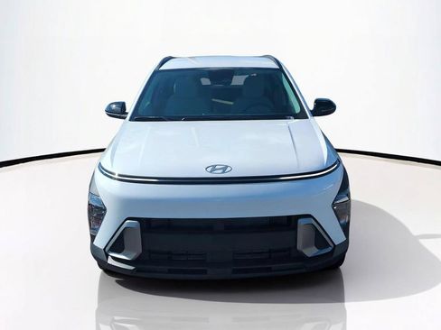 New 2027 Hyundai Kona SEL Sport FWD image 3