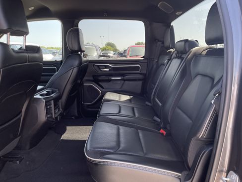 Used 2024 RAM 1500 Laramie RWD image 37