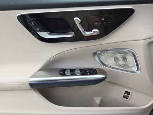 New 2026 Mercedes-Benz C 300 4MATIC Sedan image 22