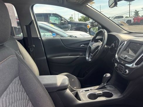 Used 2019 Chevrolet Equinox LT AWD/4WD image 14