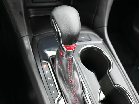 Used 2023 Chevrolet Equinox RS FWD image 20