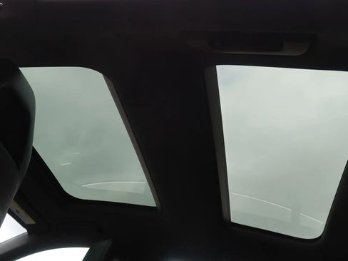 Used 2018 Porsche Panamera 4S image 48