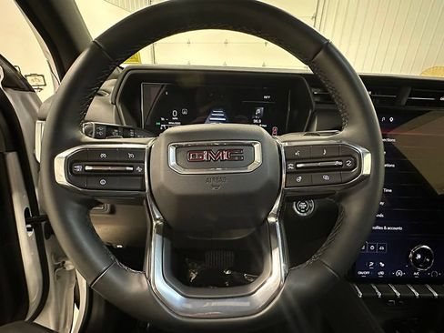 Used 2026 GMC Terrain Elevation AWD/4WD image 36