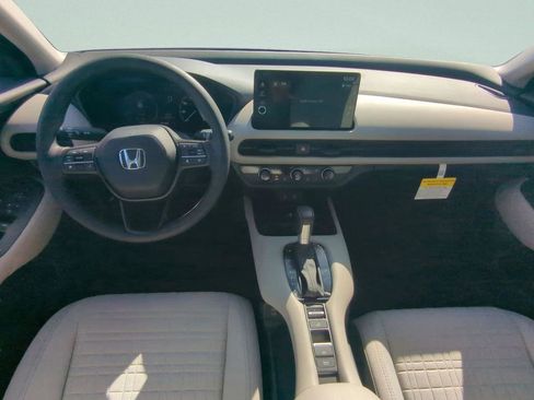 New 2026 Honda HR-V LX image 11