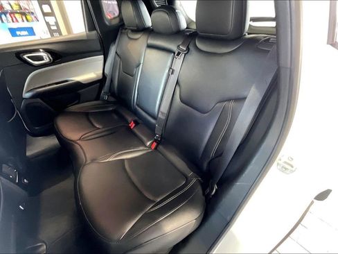 Used 2025 Jeep Compass Limited AWD/4WD image 14
