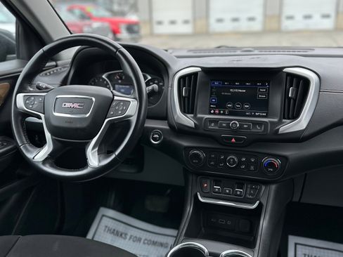 Used 2021 GMC Terrain SLE w/ Driver Convenience Package AWD/4WD image 10