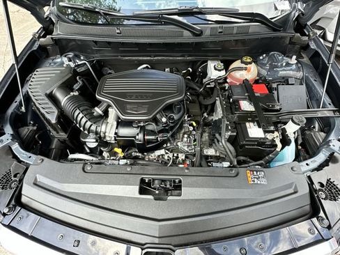 Certified 2023 Cadillac XT6 Premium Luxury FWD image 36