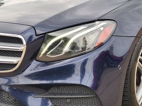 Used 2018 Mercedes-Benz E 300 image 6