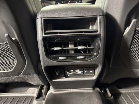 Used 2022 Jeep Grand Cherokee Limited 4xe image 13