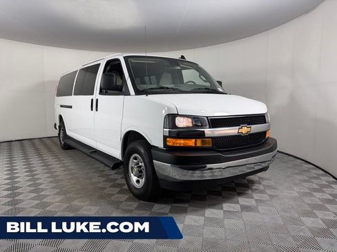 Used 2025 Chevrolet Express 3500 LT w/ LT Preferred Equipment Group RWD image 1