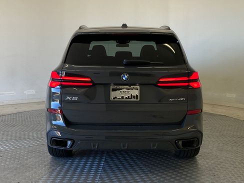 Certified 2024 BMW X5 xDrive40i w/ M Sport Package image 10