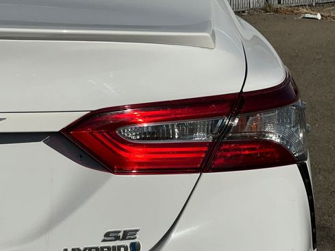 Used 2019 Toyota Camry SE w/ Audio Package FWD image 21