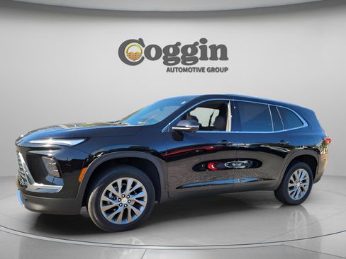 New 2025 Buick Enclave Preferred w/ Power Package image 3