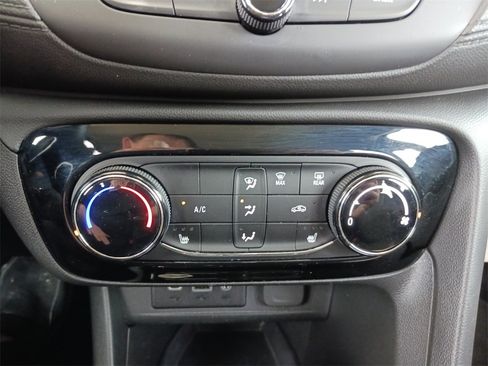 Used 2023 Buick Encore GX Preferred w/ Cold Weather Comfort Package image 23