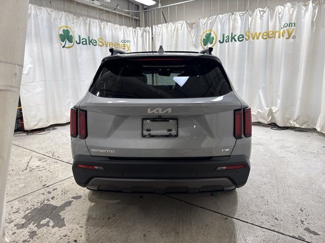 Certified 2023 Kia Sorento X-Line EX AWD/4WD image 15