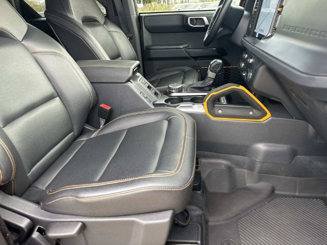 Used 2024 Ford Bronco Badlands AWD/4WD image 11