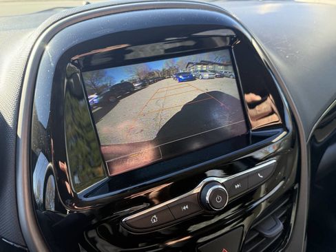 Used 2021 Chevrolet Spark LT image 20